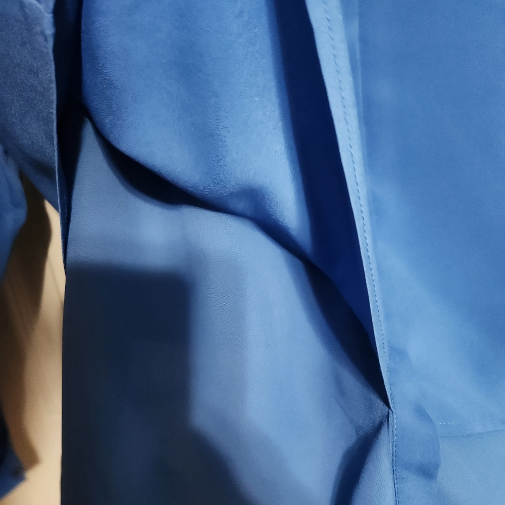 Vibrant Blue Button-Up Blouse - Picture 5 of 11